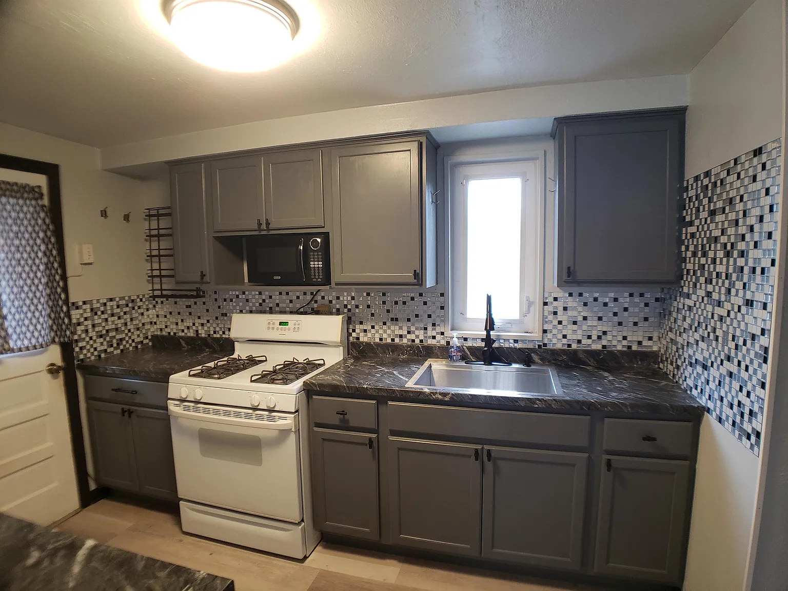 1112 Jacks Run Road - 1 — Photo 3