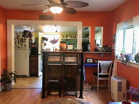 4th image of 1670 Huntington Ave S