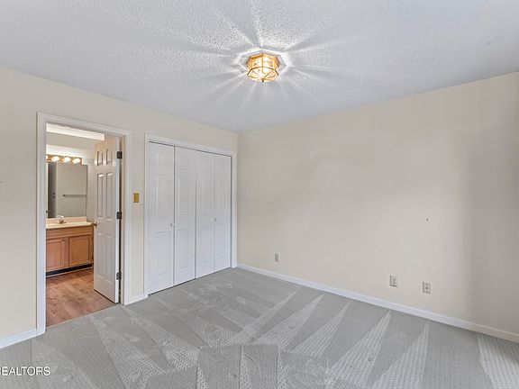 5th image of 10514 Raven Ct