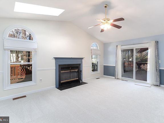 5th image of 62 Settlers Way