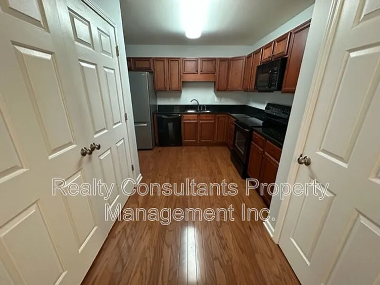 2152 Rosemont Dr — Photo 12