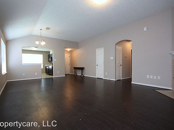 3rd image of 21622 Lovis Way