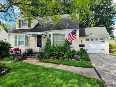 60 Arthur St, Cheektowaga, NY, 14225