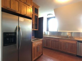 30 Hammersmith Rd #2N, Newport, RI 02840