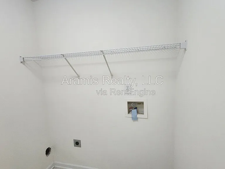 3241 Cranberry Ln — Photo 15