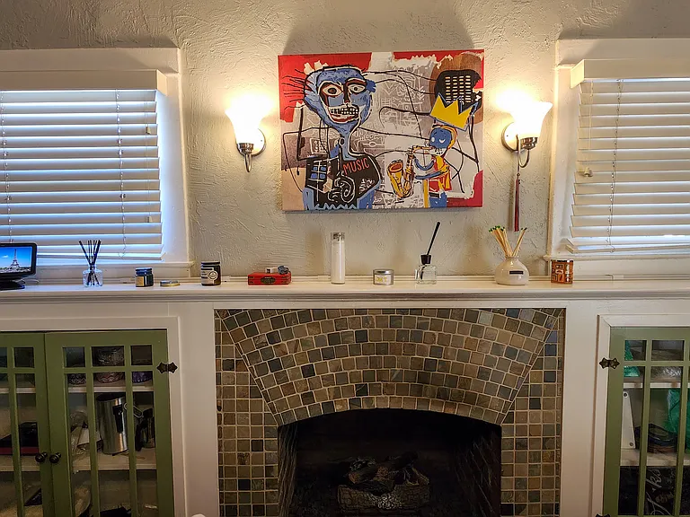 UNFURNISHED: This is how a tenant might use the space.