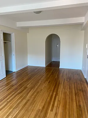 Rented by Oxford Property Group | media 14