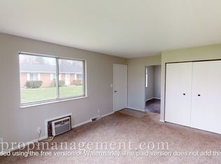 28155 Center St #4, Millbury, OH 43447