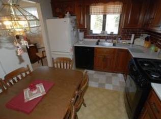 839 Ivyland Rd, Warminster, PA 18974