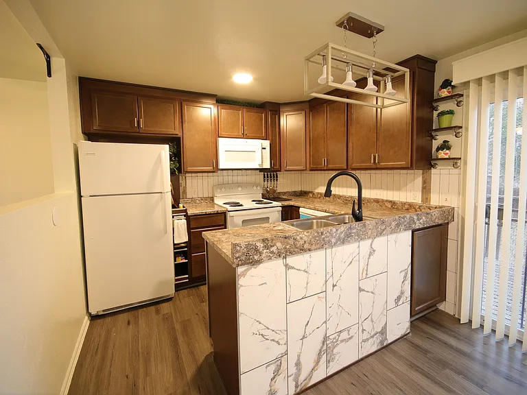 4569 Fontana Way — Photo 7