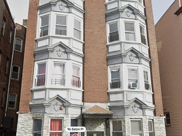 96 Eaton Pl #1L — Photo 5