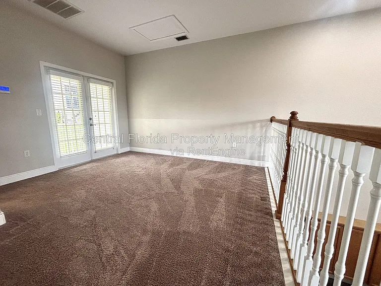 13220 Fountainbleau Dr — Photo 11