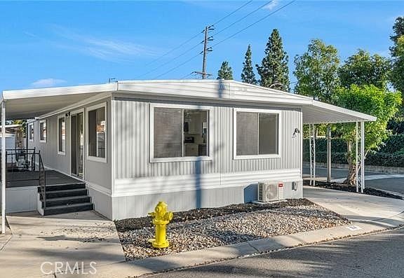 3rd image of 1001 W Lambert Rd Space 84