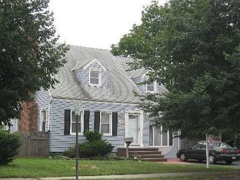 1st image of 1891 Oakland Ave