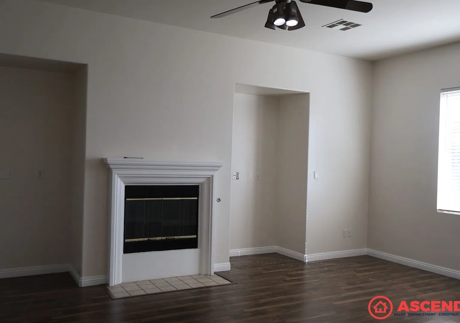 Move In Special $500 Off First Months Rent! Spacious 4 Bed, 3 Bath Home In Northwest Bakersfield ... — Photo 4