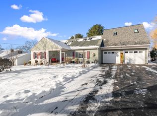 34 Lindbergh Ave, Amsterdam, NY 12010