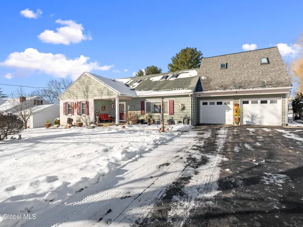 34 Lindbergh Avenue, Amsterdam, NY 12010