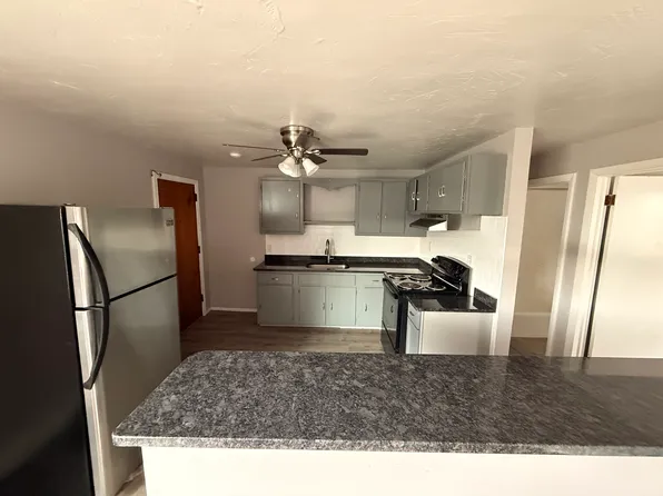 20 Orange St #5, Fall River, MA 02720