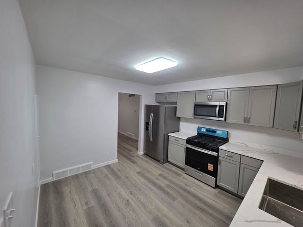 3340 & 3342 Bailey Rd