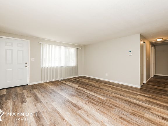 3rd image of 333 Brownstone Dr
