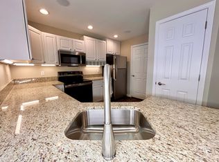 114 Gethings Cir #114, Battle Creek, MI 49015