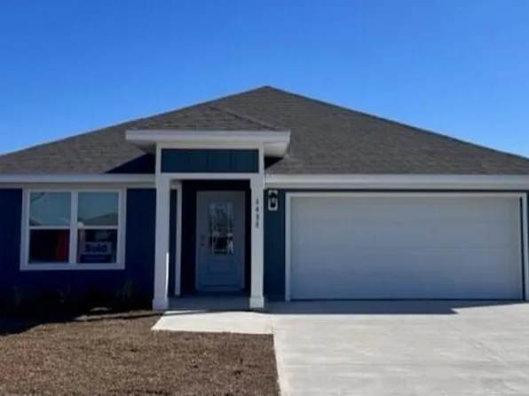 6488 Lazar Ln, Panama City, FL 32404