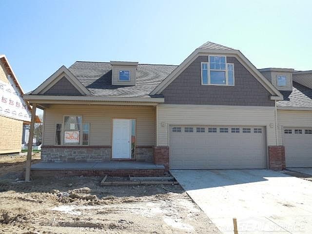 1st image of 262 Victoria Dr