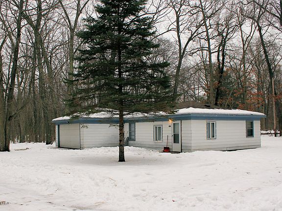 2nd image of 8942 27th Ave