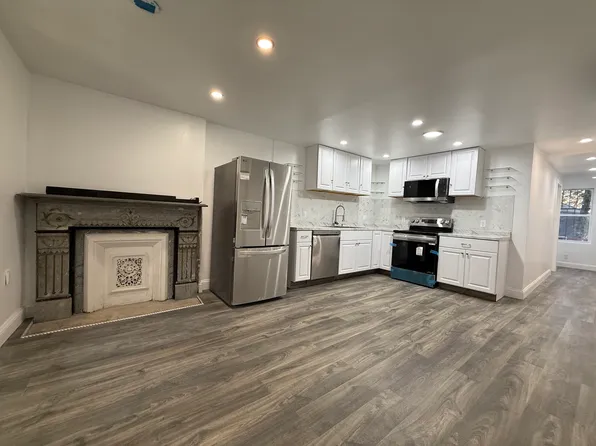 31 Herkimer Street image 3 of 19