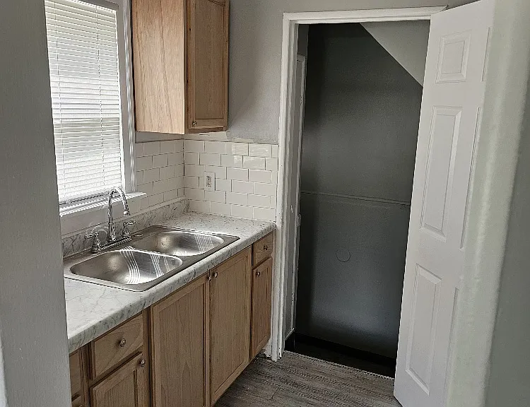 7283 Minock St — Photo 4