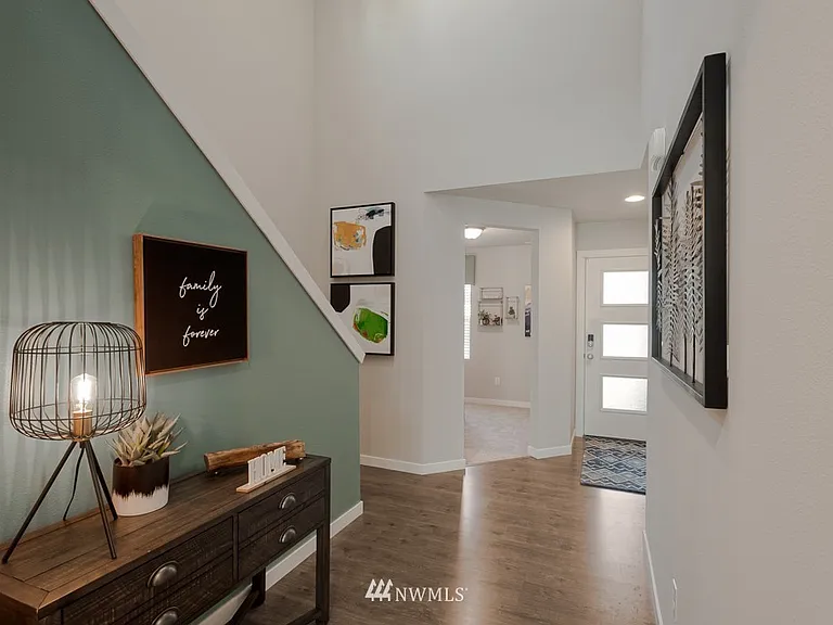 8525 54th St NE #8525 — Photo 2