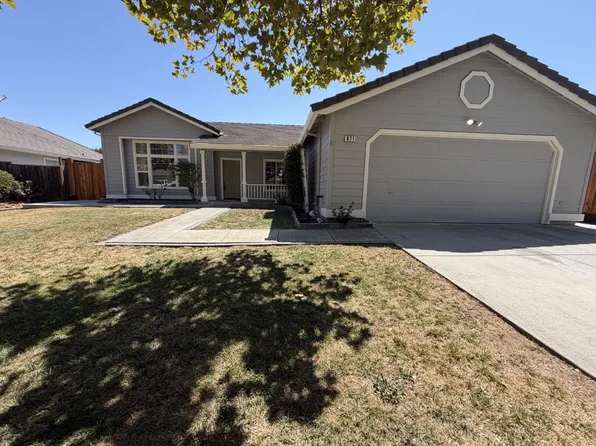 871 Joe Borovich Dr, Hollister, CA 95023