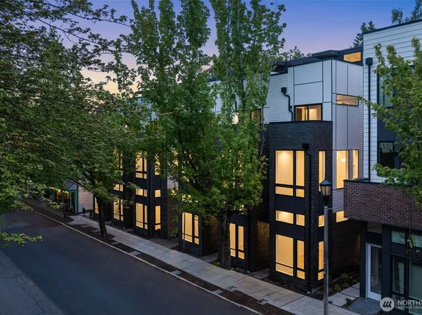 1106 A 34th Avenue, Seattle, WA 98122