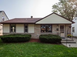 3618 N 97th Pl, Milwaukee, WI 53222