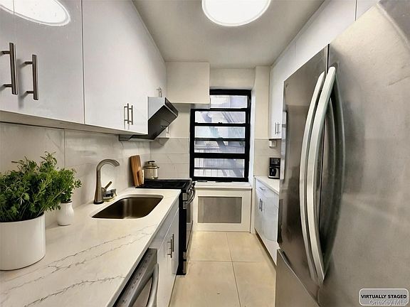 5th image of 25-34 Union Street #2D