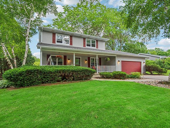 2nd image of 2746 Jacquelyn Dr