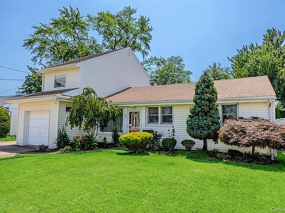 2nd image of 79 Spruce Lane