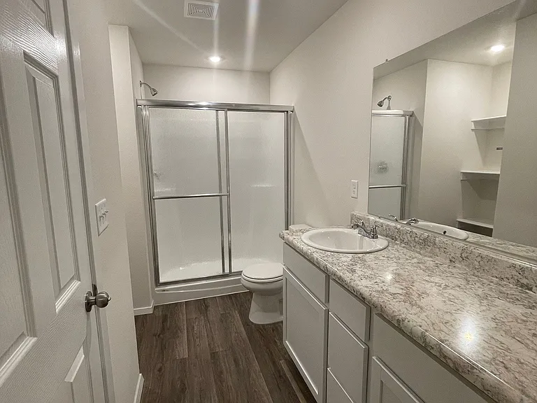 2609 S Silver St — Photo 9