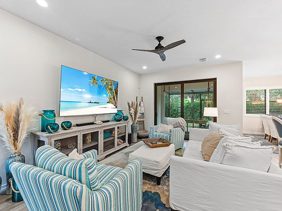 Living room looking out at Lanai