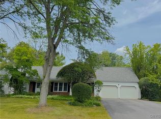 6 Hubbardton Rd, New Hartford, NY 13413