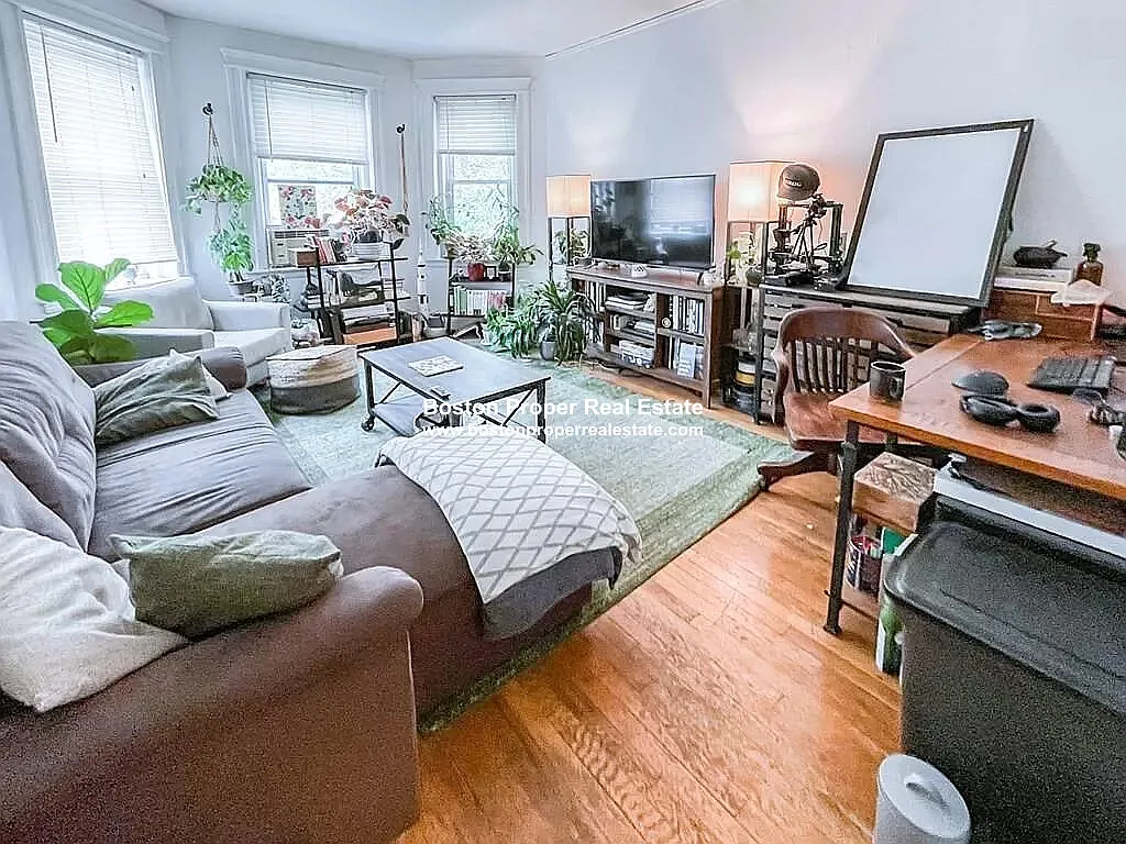 1 bed, 800 sqft, $2,395 — Photo 3
