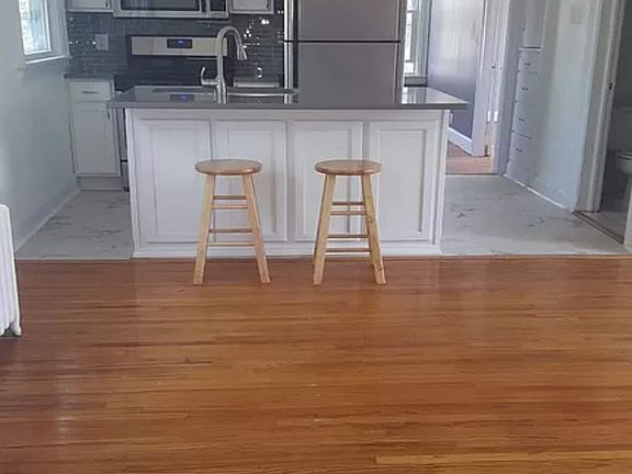 3rd image of 1166 Parkside Ave #1