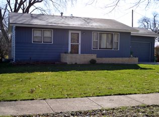 302 Percival Ave, Dallas Center, IA 50063