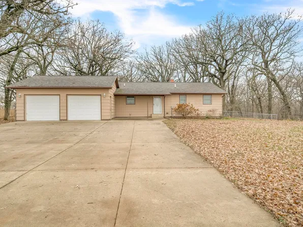 2261 410th Ave, Wallingford, IA 51365
