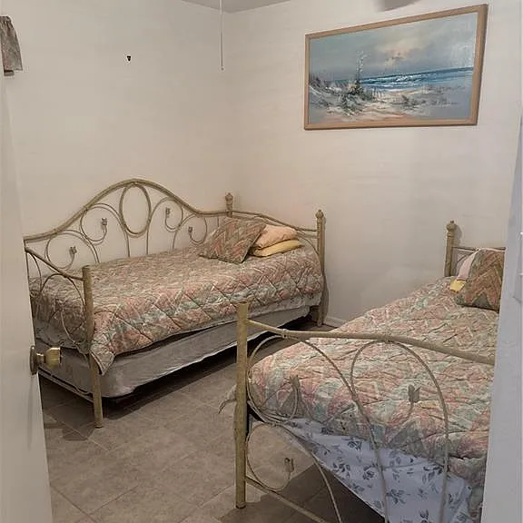 9285 Lake Park Dr #101 — Photo 10