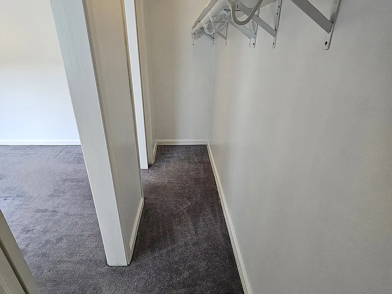 5625 Kester Ave #5 — Photo 12