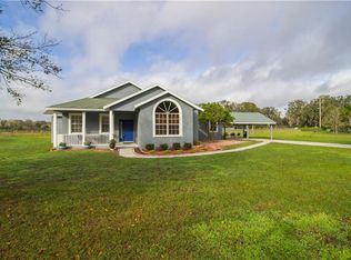8515 Avon Lady Pl, Plant City, FL 33567