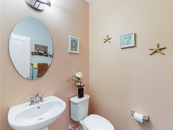 5th image of 15130 Ruby Ln