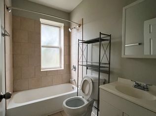 9825 S Loomis St, Chicago, IL