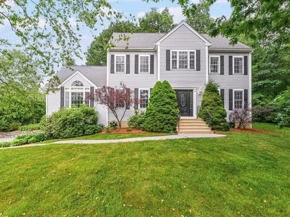 20-20 Farmington Dr #D, Shrewsbury, MA 01545
